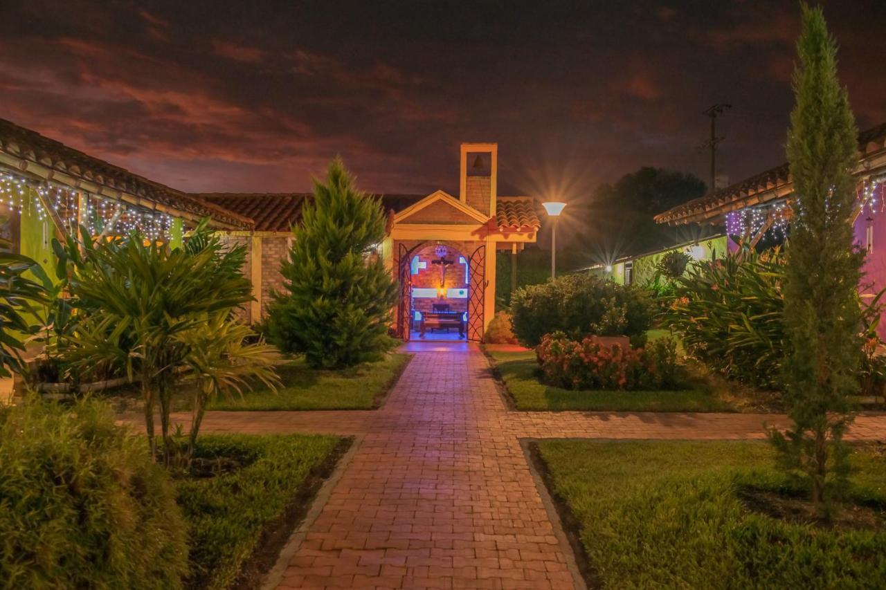 Hotel Campestre Solar De La Luna Albania  Kültér fotó